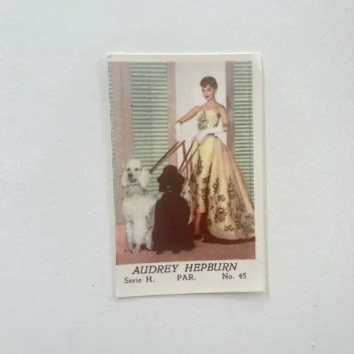 Audrey Hepburn — 1957 Serie H #45