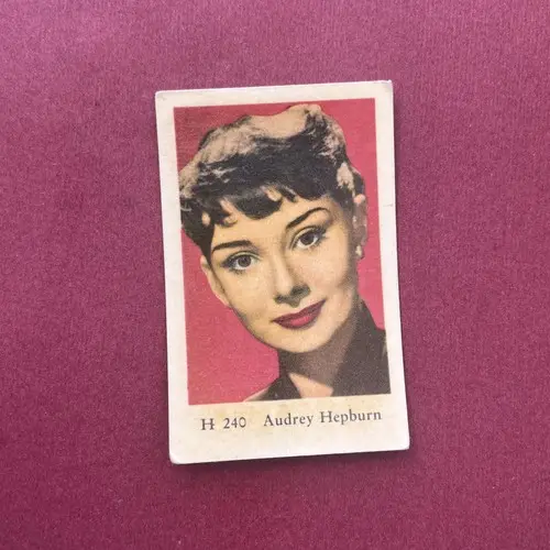 Audrey Hepburn — 1961 H #240