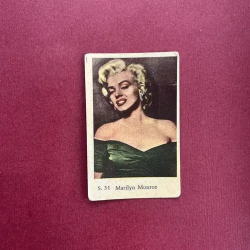 Marilyn Monroe — 1957 S #31