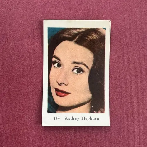 Audrey Hepburn — 1962 Nummer till vänster, nya #144