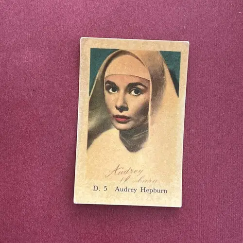 Audrey Hepburn — 1961 D #5