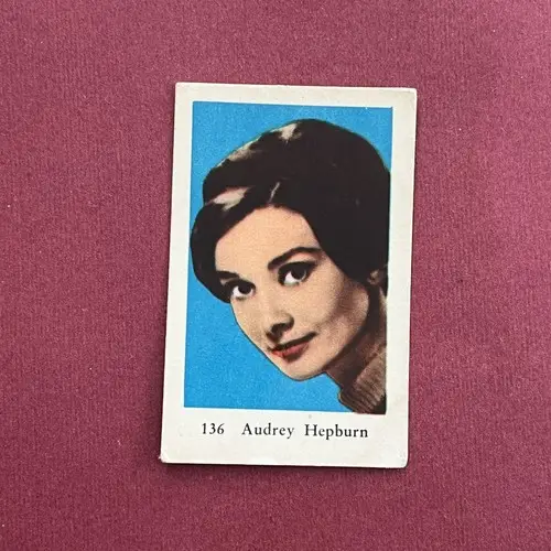 Audrey Hepburn — 1962 Nummer till vänster, nya #136