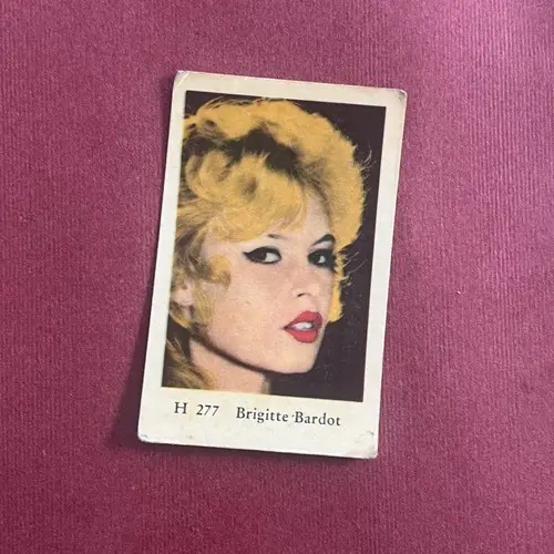 Brigitte Bardot — 1961 H #277