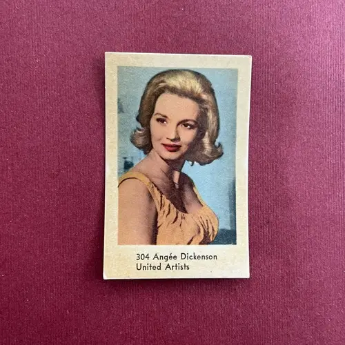 Angie Dickinson — 1963 Mindre nummer till vänster, nya #304