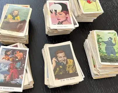 Audrey Hepburn Bardot Disney 1950s - 1970s Dutch Gum Cards Poor Lot 300 cards